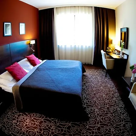 Budapest Airport Stacio Wellness & Konferencia