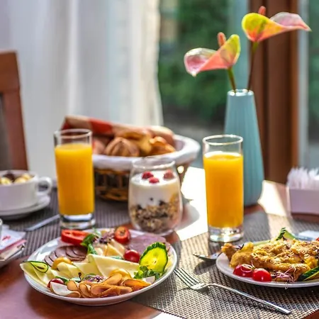 Budapest Airport Stacio Wellness & Konferencia Hotel