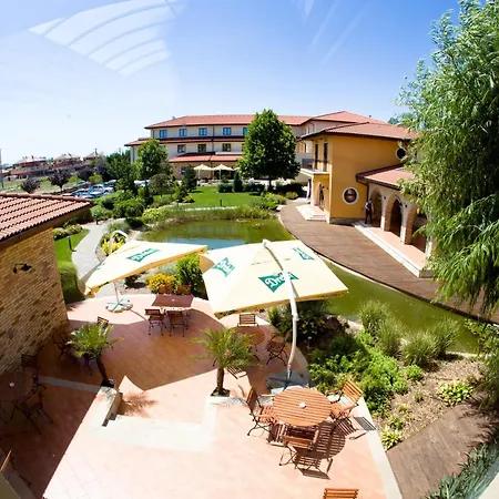 Hotel Budapest Airport Stacio Wellness & Konferencia