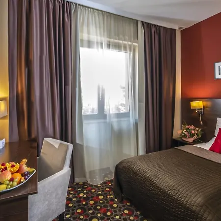 Budapest Airport Stacio Wellness & Konferencia Hotel 4*