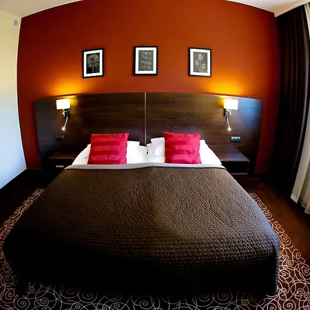 Budapest Airport Stacio Wellness & Konferencia 4*