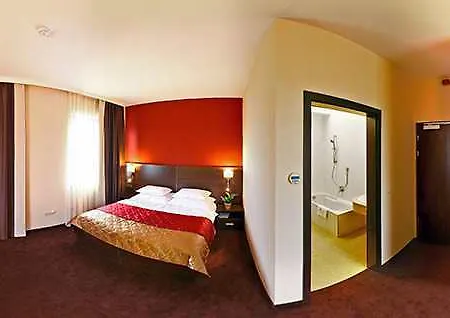 Budapest Airport Stacio Wellness & Konferencia 4*