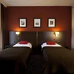 Budapest Airport Stáció Superior Wellness&konferencia Szálloda 4*
