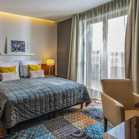 فندق Budapest Airport Stacio Wellness & Konferencia