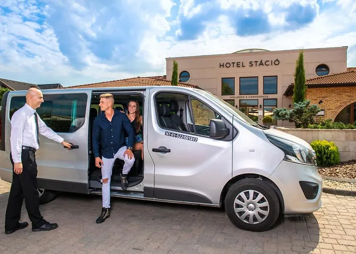 Budapest Airport Stacio Wellness & Konferencia 酒店 韦切什