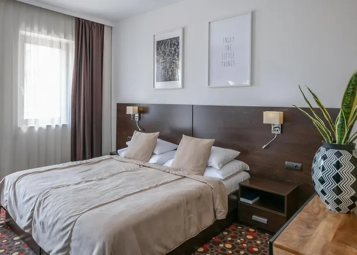 ホテル Budapest Airport Stacio Wellness & Konferencia ベセス