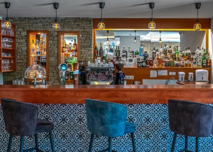 Budapest Airport Stacio Wellness & Konferencia 4* 韦切什