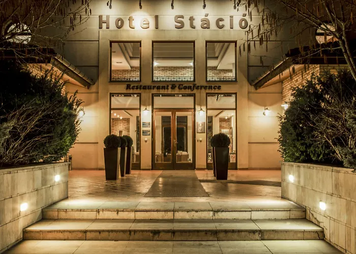 Budapest Airport Stacio Wellness & Konferencia ホテル 4*