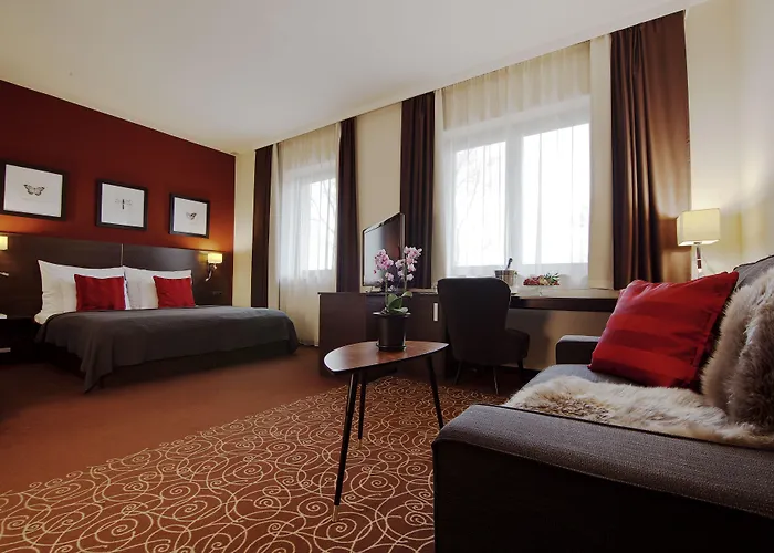酒店 Budapest Airport Stacio Wellness & Konferencia 4*