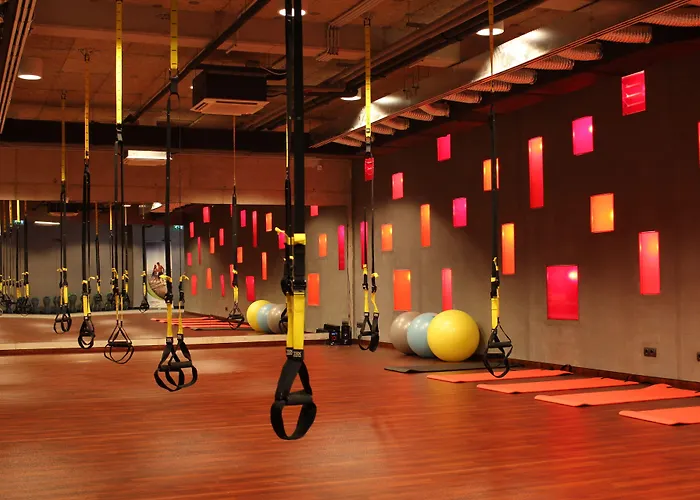 Budapest Airport Stacio Wellness & Konferencia 酒店 4*