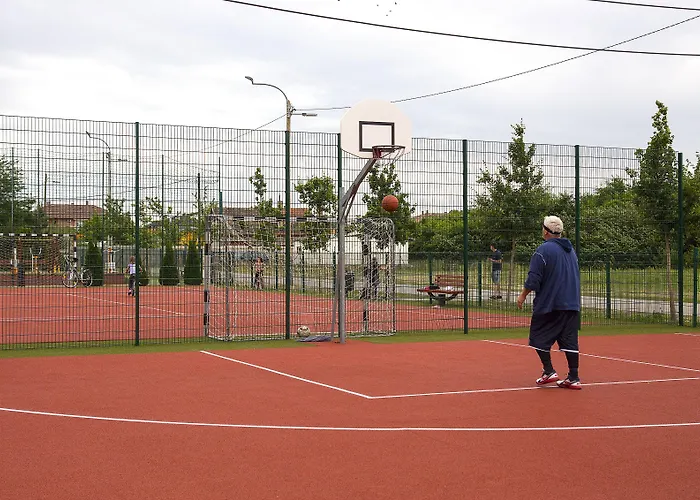 Budapest Airport Stacio Wellness & Konferencia 4* 韦切什