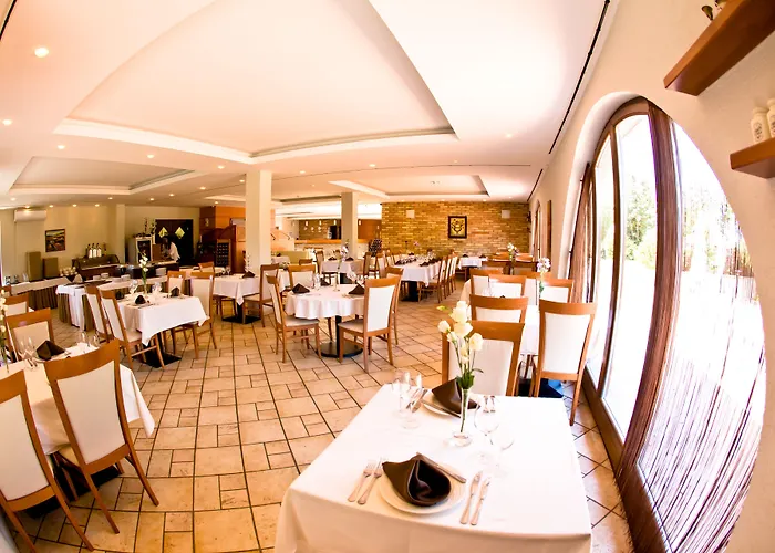 酒店 Budapest Airport Stacio Wellness & Konferencia