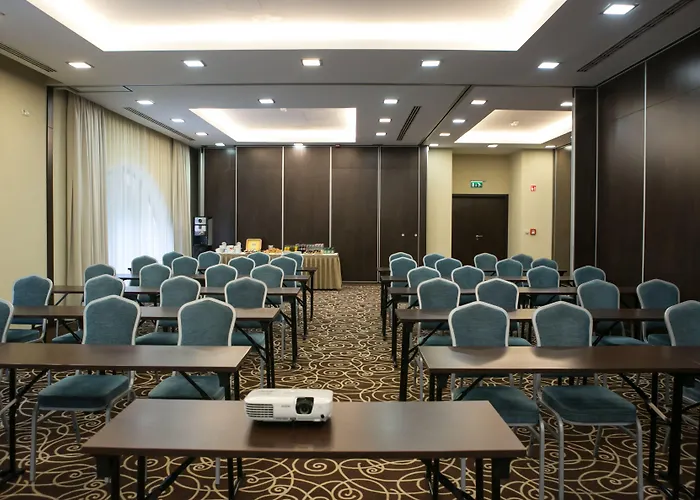 Budapest Airport Stacio Wellness & Konferencia 4* Vecsés
