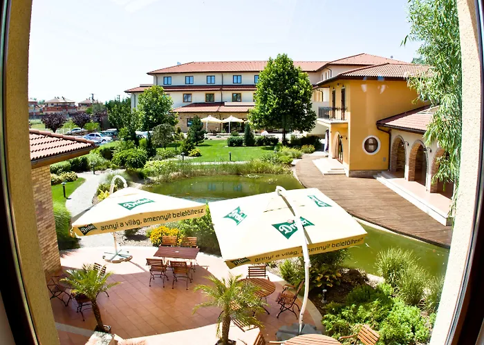 酒店 Budapest Airport Stacio Wellness & Konferencia